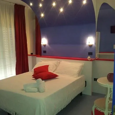 Alba Hotel 3*